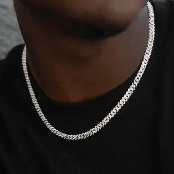 Micro Diamond Prong Cuban Necklace in White Gold – 6mm